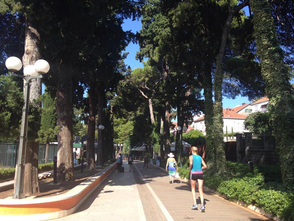 Dubrovnik Apartments Lele Екстериор снимка